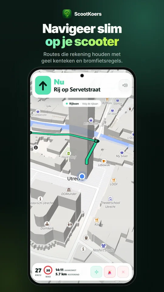 ScootKoers tijdens het navigeren: grote afslagpijl, snelheidslimiet 30 en aankomsttijd op een 3D-kaart van Utrecht